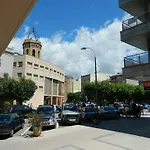 Alegret Hotel *