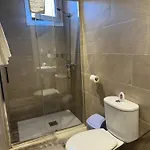Alegret Hotel *