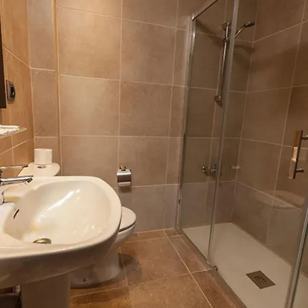Alegret Hotel