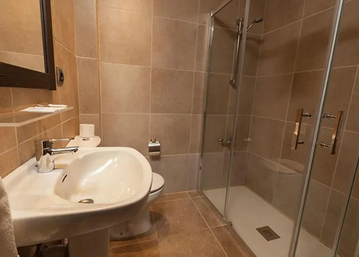 Alegret Hotel