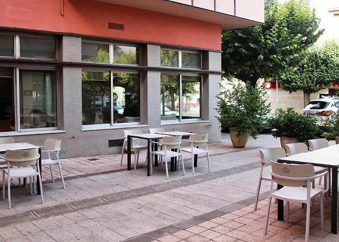 Hotel Alegret *